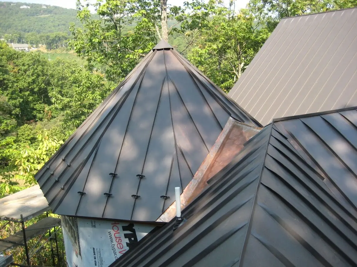 Professional Shingle Replacement & Repair by Craftsman Roofing in Graham